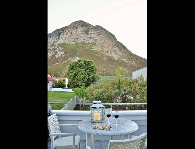 5 BEDROOM FREEHOLD SOLD IN VOELKLIP